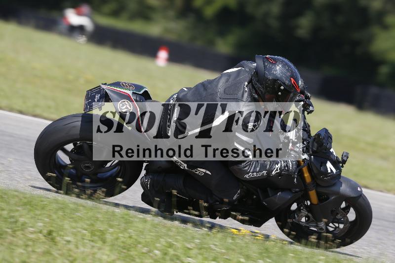 Archiv-2025/26 11.06.2025 Peter Studer have fun ADR/Gruppe rot/16